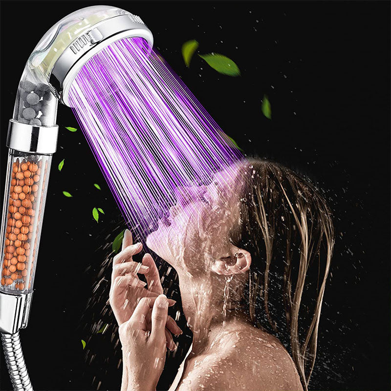 Pommeau de douche led a economie de perles purifiantes