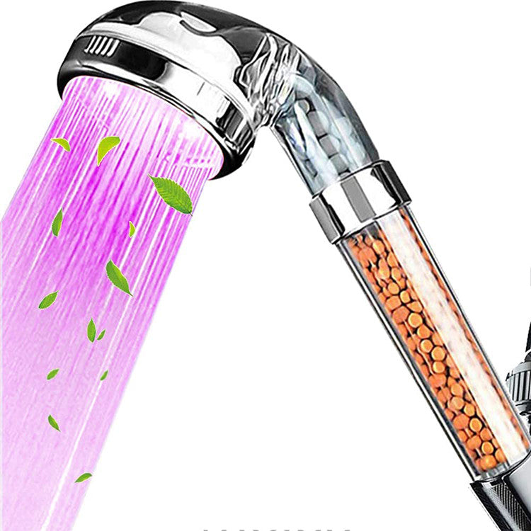 Pommeau de douche led a economie de perles purifiantes